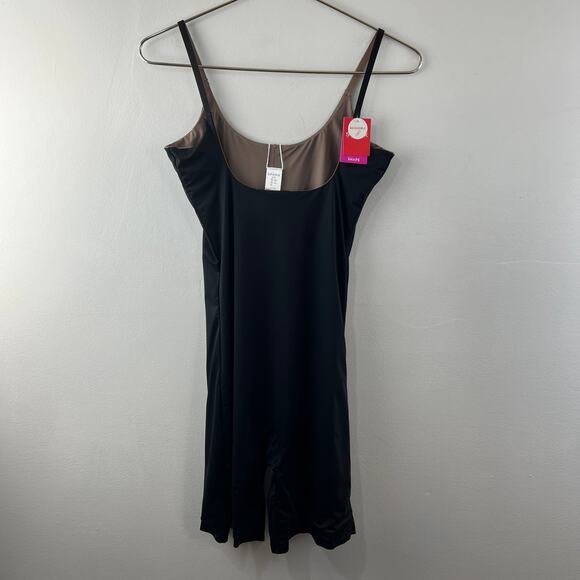 New SPANX 10048R Open Bust Reversible Mid Thigh Bodysuit Black / Taupe XL - Picture 4 of 9